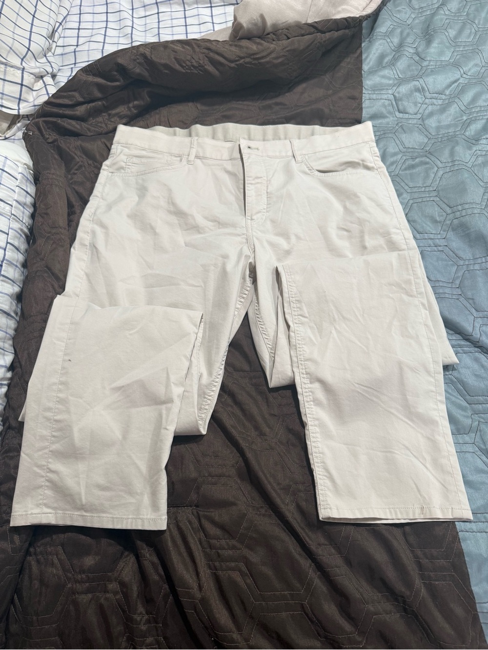 Faherty Movement 5 Pocket Pant Men's Size 36x 32 Light Beige